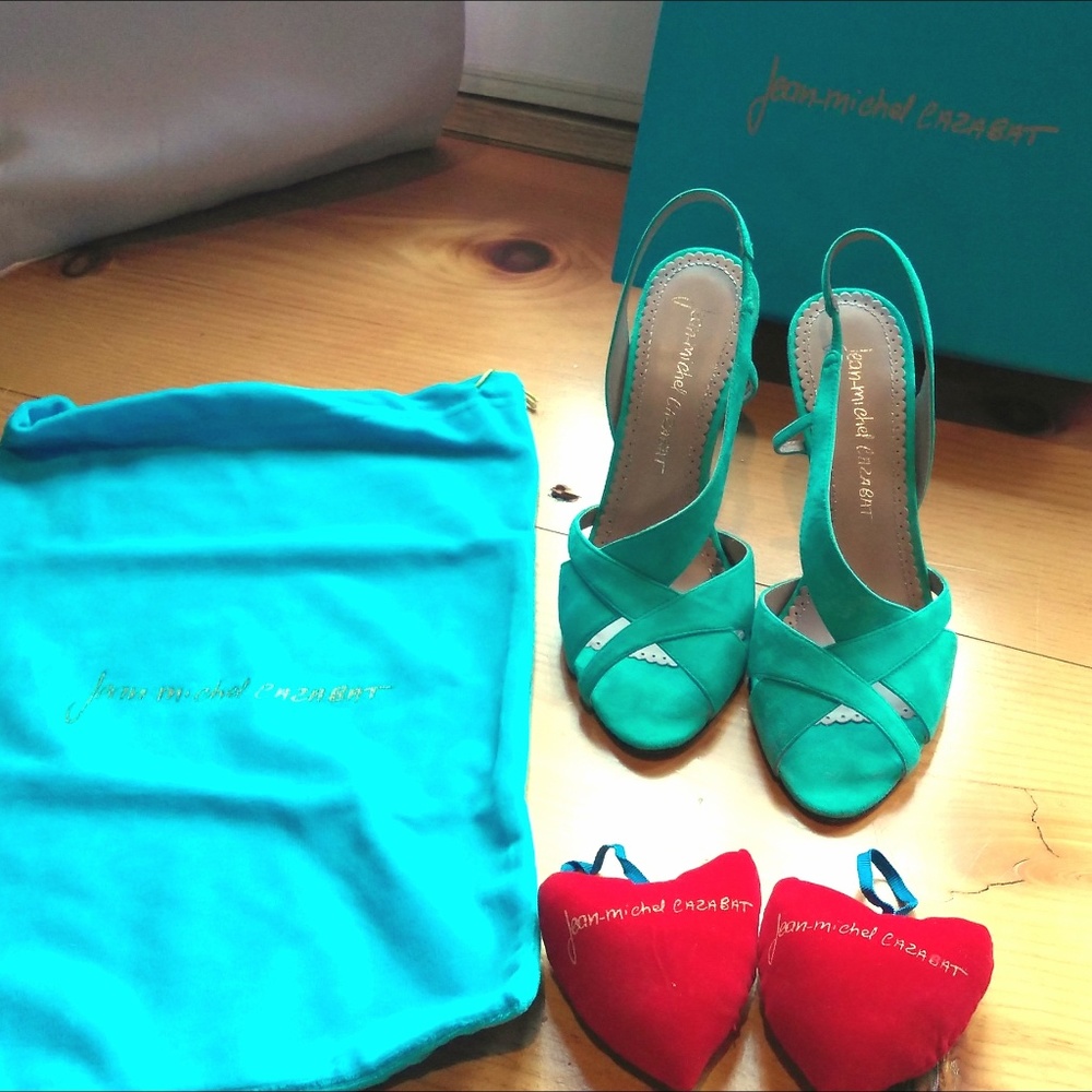 Jean-Michel Cazabat (Caraibe) Suede Open toe pumps